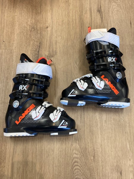 Mondo 23 & 23.5 Lange RX 110 Ski Boots (Used)