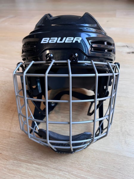 Black Large Senior Bauer IMS 5.0 Helmet (Used)