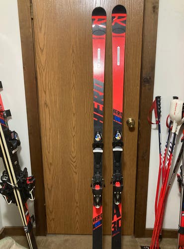 Unisex 2020 Rossignol 188 cm Racing Skis With Bindings (Used)