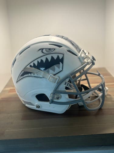 Youth Medium Xenith Helmet