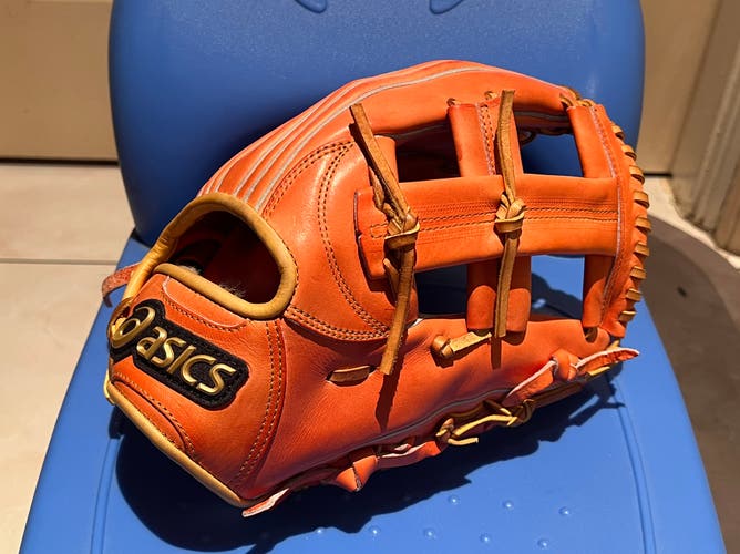 ASICS Gold Stage Infield Baseball Glove 11.75" (New)