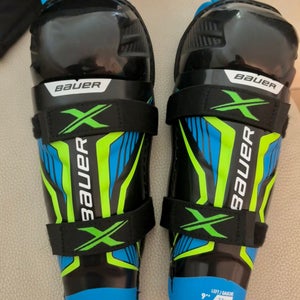 Youth Bauer 9" Shin Pads (New)