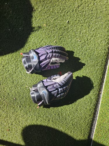 Nike Vapor Premier Lacrosse Gloves Medium (Like New)