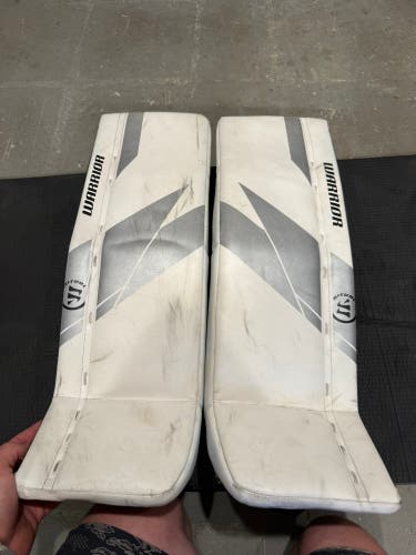 24" Warrior Ritual G7 Goalie Leg Pads (Used)