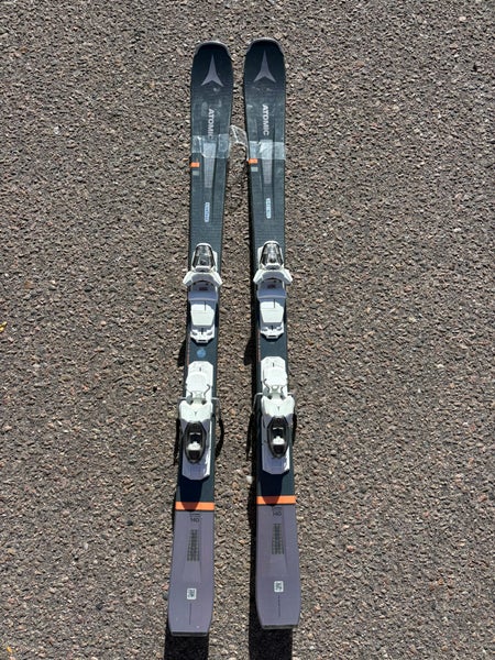Atomic Vantage 140 cm Skis | Atomic M Ten 10 GripWalk Bindings (Used)