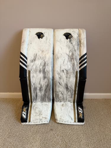35+2" Brian's Gnetik V Goalie Leg Pads