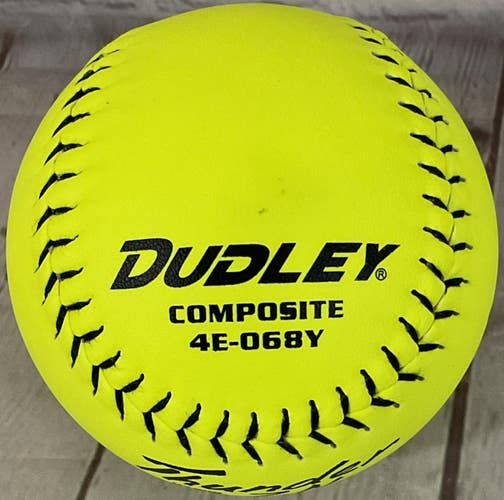 Dudley Composite Thunder ZN Hycon 12inch Softball 275 Pound Compression Yellow