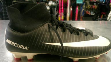 Used Nike Soccer Cleats Black Senior 8 11868-S000066505