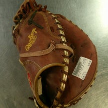 Used Rawlings HEART OF THE HIDE BB/SB Catchers RH Throw Brown 33" 11868-S000066500
