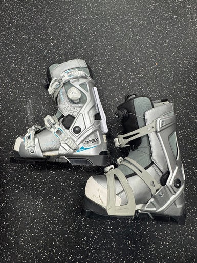 Used APEX Womens DH Ski Boot Grey 260 MP - M08 - W09 11849-S000033482