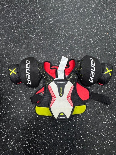 Used Bauer VAPOR Youth Shoulder Pads SM 11849-S000033481