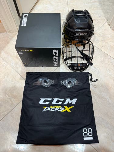 Large CCM Super Tacks X Helmet (Used)