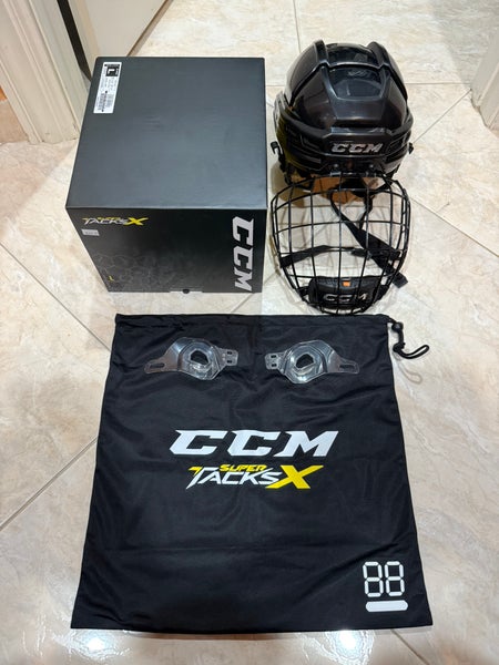 Large CCM Super Tacks X Helmet (Used)