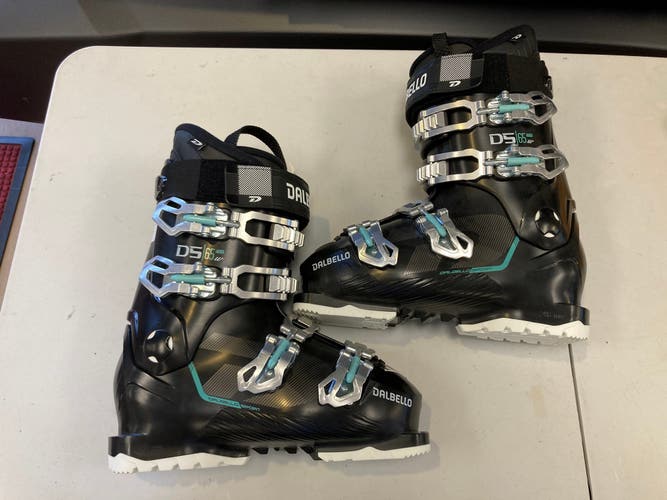 Mondo 24 & 24.5 Women's Dalbello DS MX 65 W Ski Boots (New)