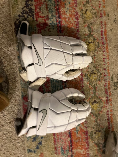 Nike Vapor Lacrosse Gloves Large (Used)