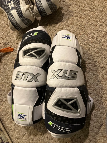 Medium/Large Adult STX Cell V Arm Pads (New)