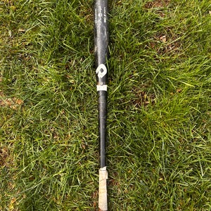 2018 DeMarini Wood Bat BBCOR Certified Bat (-3) 30 oz 33" (Used)