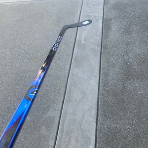 Senior Bauer Proto2 Right Handed Hockey Stick P28 87 Flex (New)