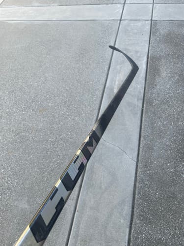 Senior CCM RibCor Trigger 10 Pro Right Handed Hockey Stick P29 85 Flex (New)