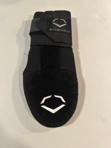 Black Adult EvoShield Sliding Mitt (Used)