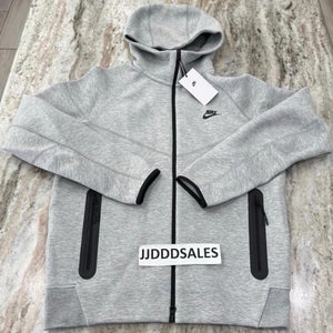 Nike Tech Fleece Windrunner Hoodie Full Zip Heather Grey FB7921-063 Men’s Sz Small

New.