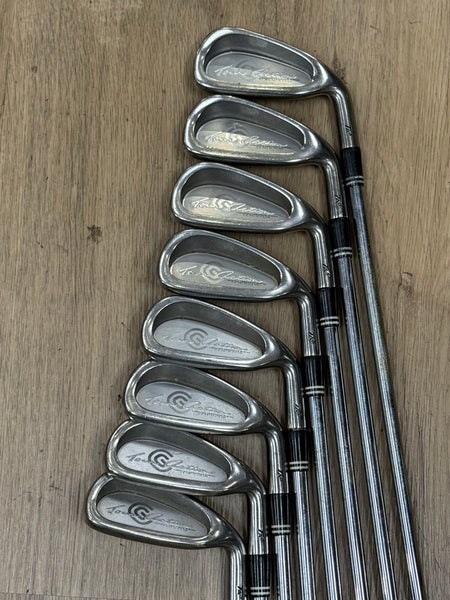 Men's Cleveland TA5 Right Handed Iron Set