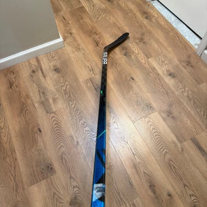 Senior Bauer Nexus Geo Right Handed Hockey Stick P88 87 Flex Pro Stock (Used)