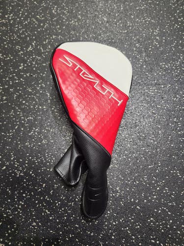Used Taylormade STEALTH DRIVER COVER Golf Accessory 11849-S000033364