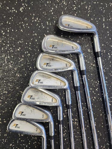 Used Z TOUR Mens Iron Set RH 5I-PW 11849-S000032489