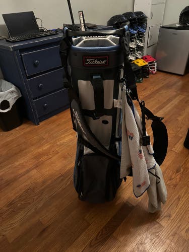 Men's 14 Way Titleist Stand Bag