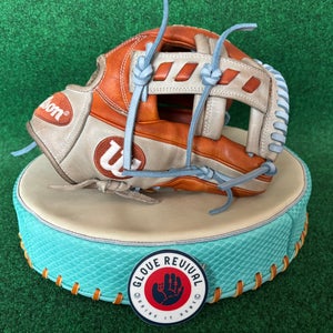 Wilson A2000 1716 RH Infield Baseball Glove 11.5" (Used)