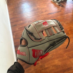 Mint condition Tim Anderson Wilson A2000 RH Infield Baseball Glove 11.5" (Used)