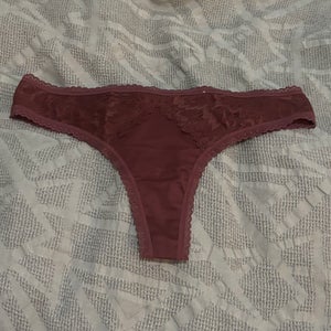 Auden Women’s Small Thong Underwear Maroon