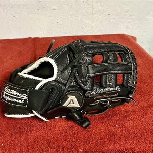 Akadema AJT-99 RHT Baseball Glove 11"