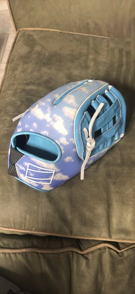 2025 Infield RH Rawlings REV1X Baseball Glove 11.75" (New)