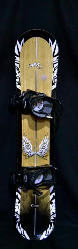 MATRIX CLASSIC SNOWBOARD SIZE 150 CM WITH LARGE BINDINGS