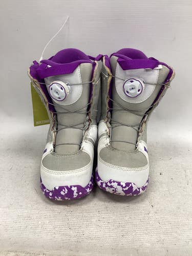 Used Burton GROM BOA Girls Snowboard Boots Grey Junior 01 11851-S000040064