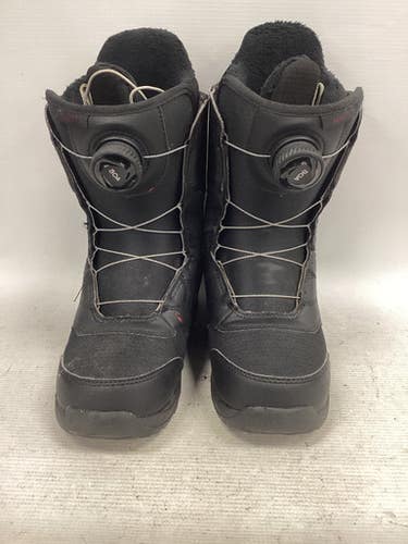 Used Burton MINT BOA Womens Snowboard Boots Black Senior 5 11851-S000040065