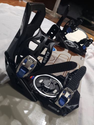 150cm SNOWBOARD SALOMAN TRANSFER w/ROSSIGNOL REPLY 4X4 ADJUSTABLE BINDINGS *USED*