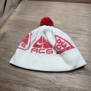 Nike 2007 ACG Vintage Beanie Hat One Size Pom Pom White Pink