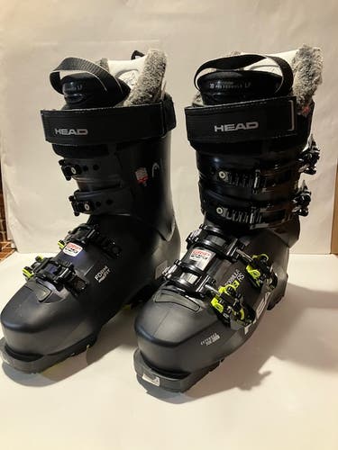 HEAD All Mountain Formula 105 RS Women's  Ski Boots, size 25.5 (Used)