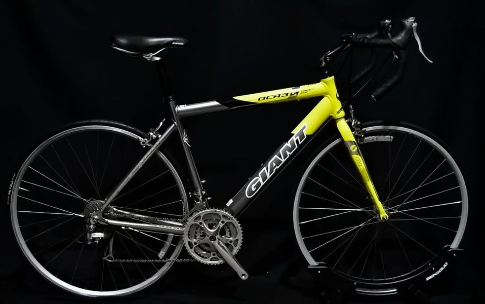 GIANT OCR3 ROAD BIKE SIZE MEDIUM, 52 CM, 24 SPEED, ALUMINUM