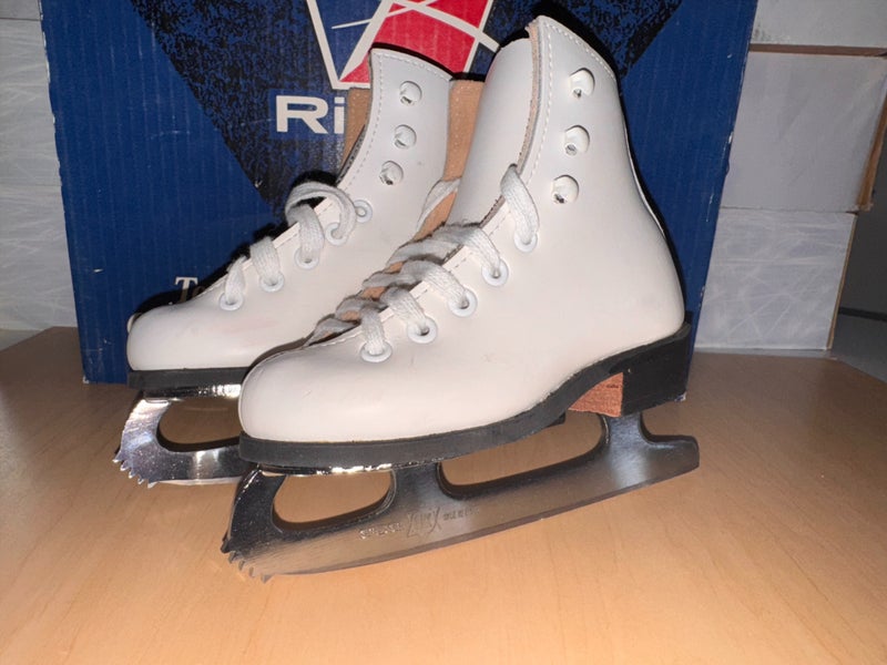 Riedell Figure Skates B Junior 8 (New)