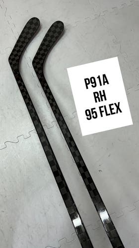 Senior(2x)Right P91A 95 Flex (DRURY)
ProBlackStock™ Unbranded Blackouts Pro Stock Hockey Sticks