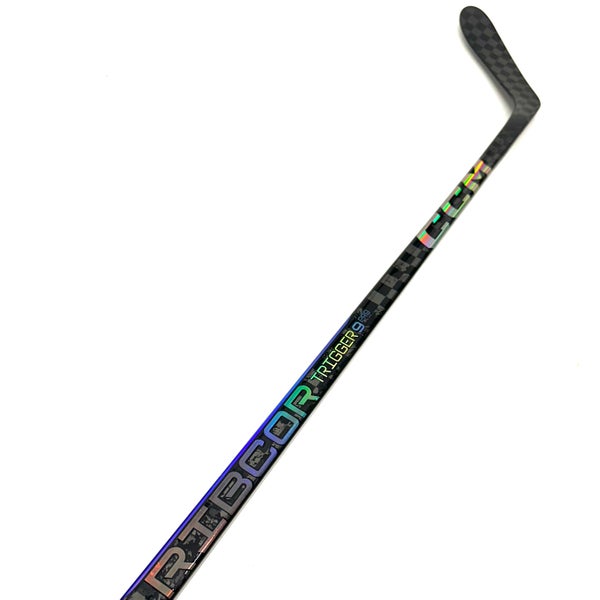 CCM Trigger 9 Pro LH 95 Flex P28 - RH1434