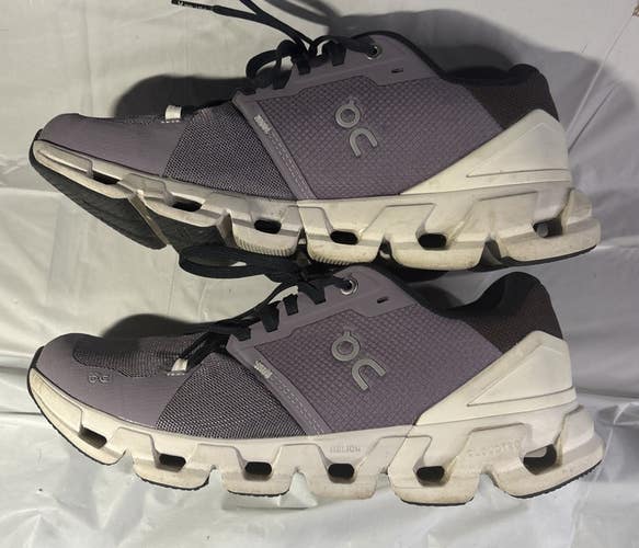 On Cloud Cloudflyer 4 Running Shoes Mens Size 9.5 Shark Pearl Sneakers 71.98094