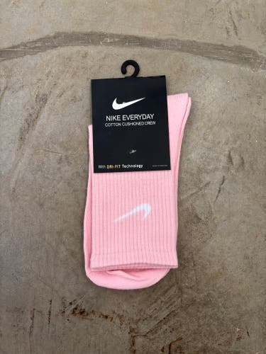 Pink Adult Unisex Medium Nike Socks (New)