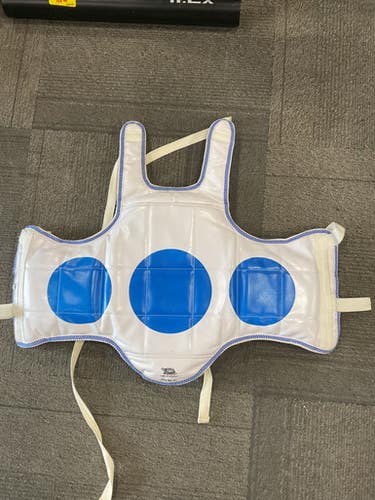Used Martial Arts Chest Guard White SM 11614-S000224977
