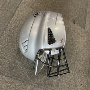 Used Rawlings CFBH1 Batting Helmet w/Mask Silver MD 11614-S000225058