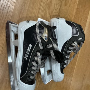 Bauer Supreme One55 Hockey Goalie Skates Size 4 (Used)